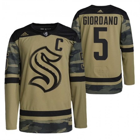 Seattle Kraken tröja Mark Giordano 5 2021-22 Salute To Service Camo Authentic - NHL Tröjor Herr